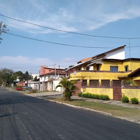 Celia Guest House กูรีตีบา ภายนอก รูปภาพ